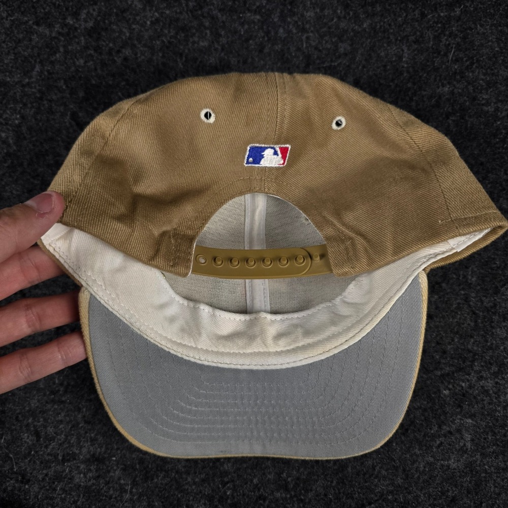 Vintage New Era San Diego Padres Spring Training Limited Edition Snapback Hat - Picture 4 of 9